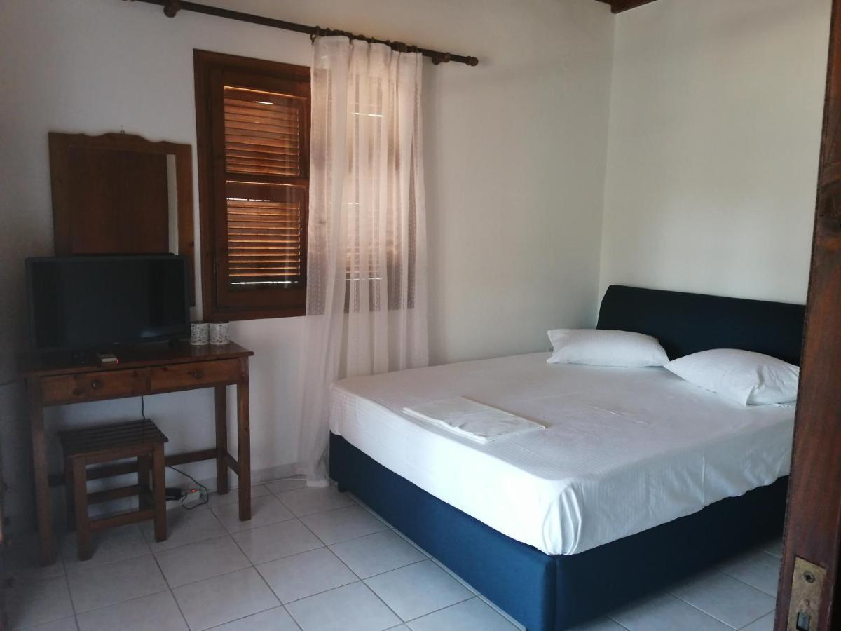 Areti Apartment Άφρα Εξωτερικό φωτογραφία