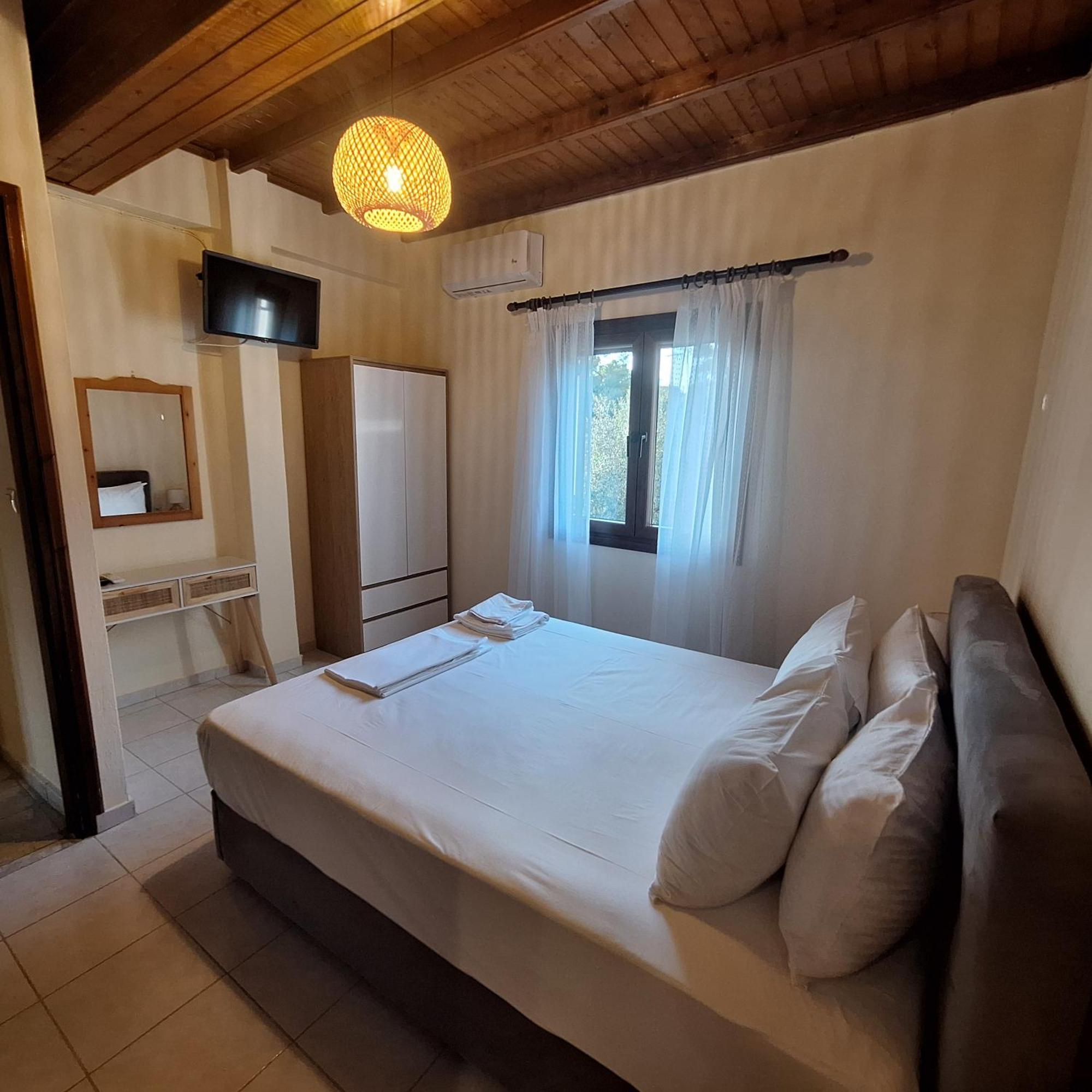 Areti Apartment Άφρα Εξωτερικό φωτογραφία