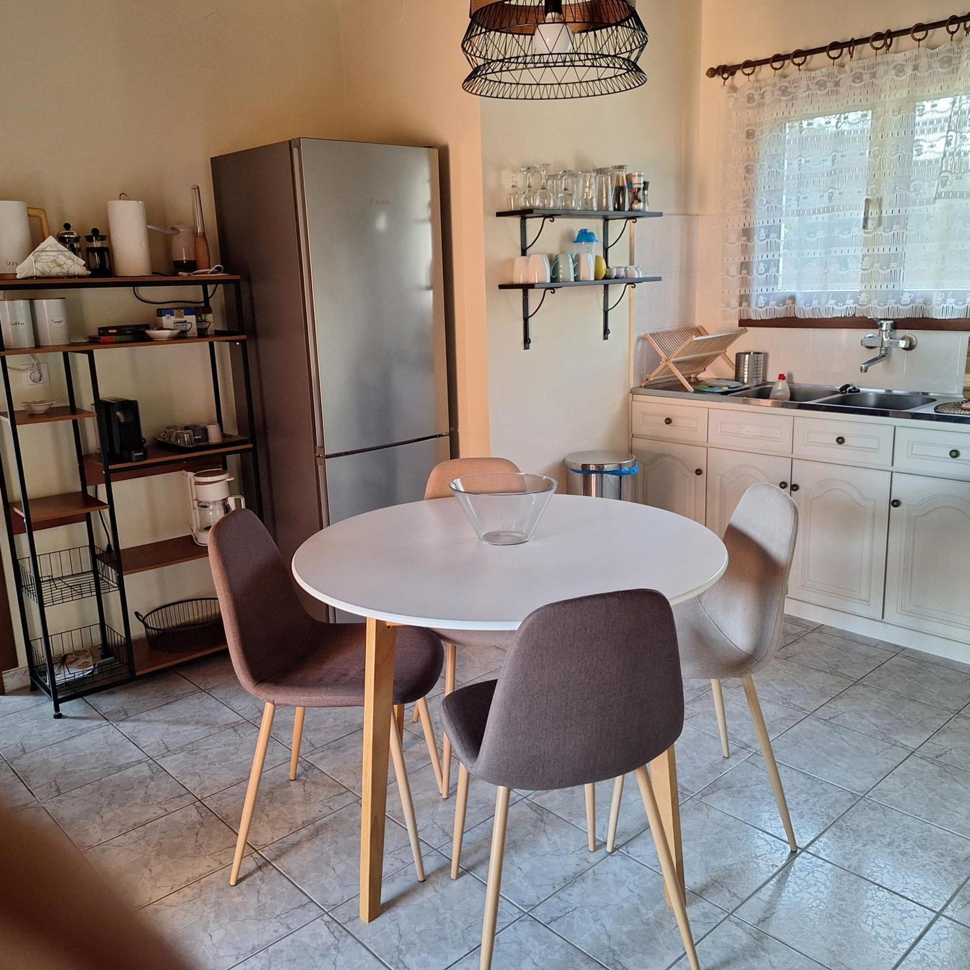 Areti Apartment Άφρα Εξωτερικό φωτογραφία